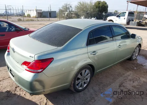 2005 Toyota Avalon Xls z USA, uszkodzony, nr VIN 4T1BK36B25U045692